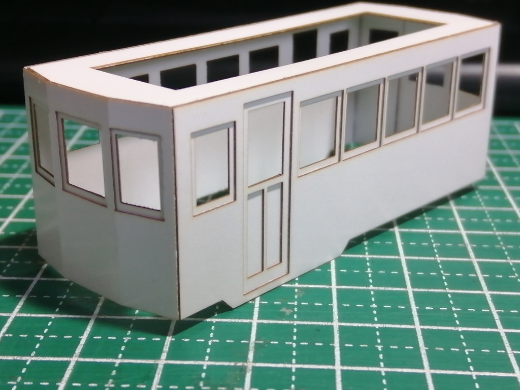 [頒布終了品]【HO】日車レールカー両運・初期型(小浜カハ１・２→雲仙カハ11・12、芸備キハ５～７)ペーパーボディキット