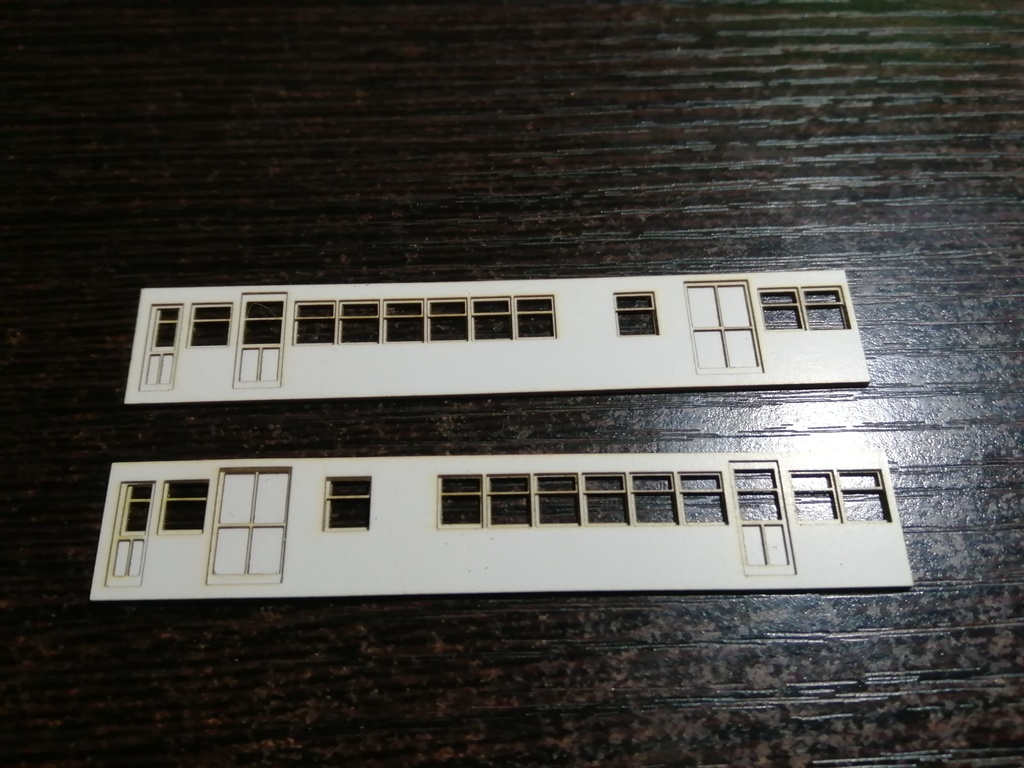 【N】[自由形荷物気動車]島原ニ100風 ペーパーコンバージョンキット