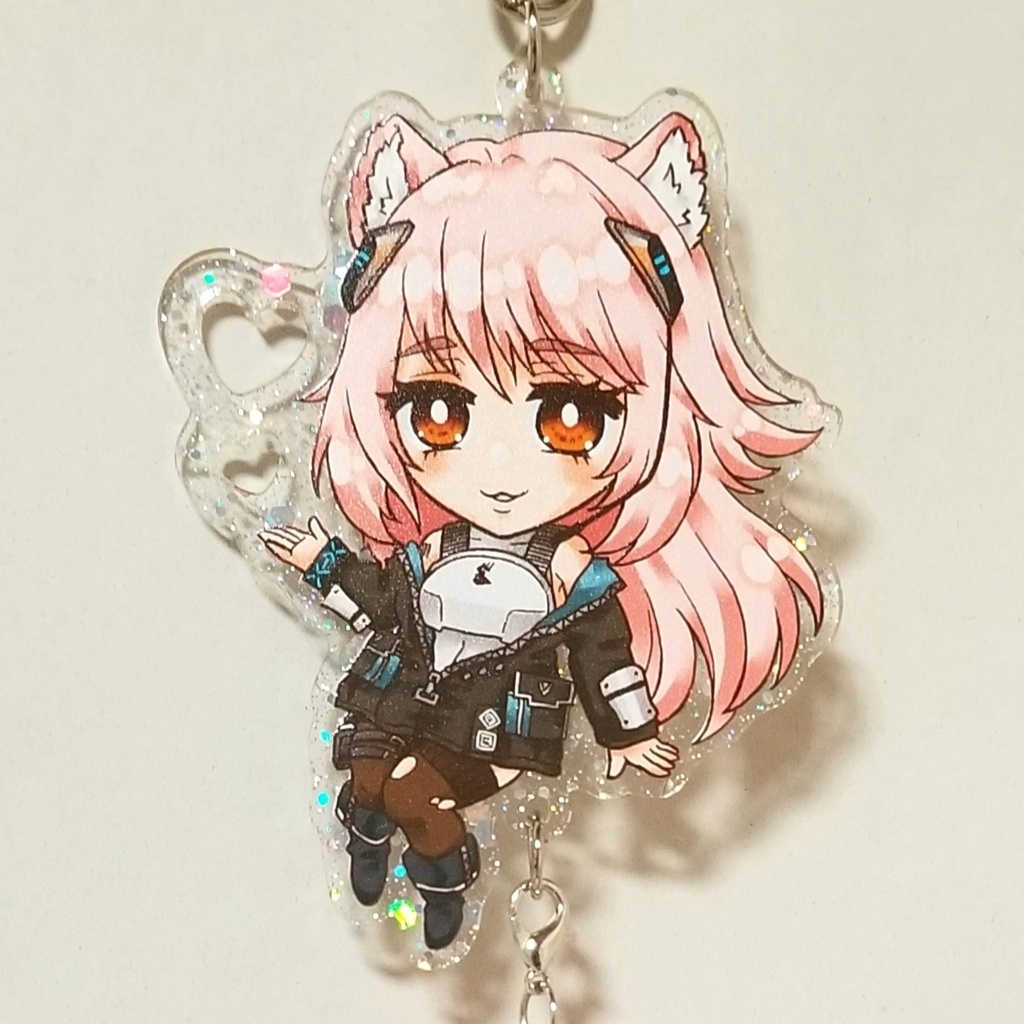 アークナイツ しっぽチャーム付き うるつやラメアクキー