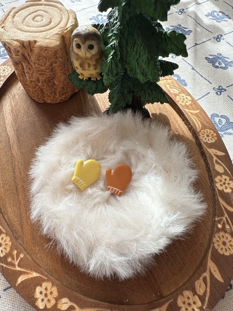ドール用 ブローチ 手袋