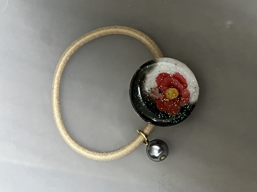 女無惨様　モチーフヘアゴム