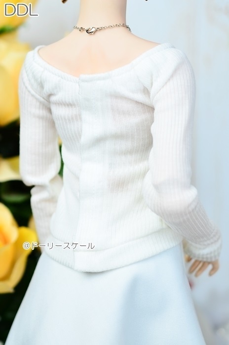 広開きVネックカットソーの型紙 Wide open v-neck cut-saw pattern