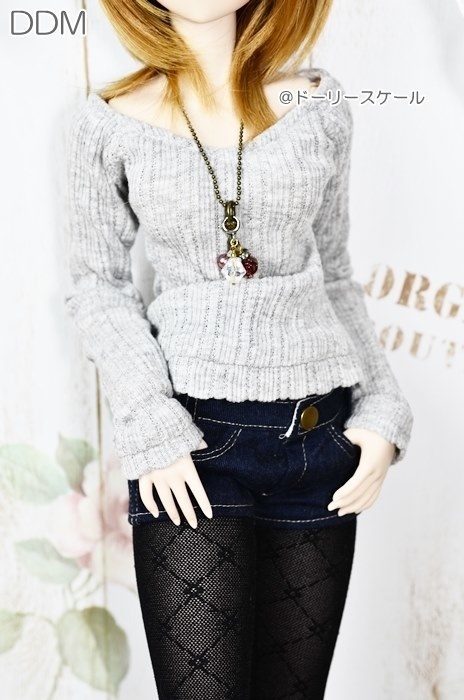 広開きVネックカットソーの型紙 Wide open v-neck cut-saw pattern