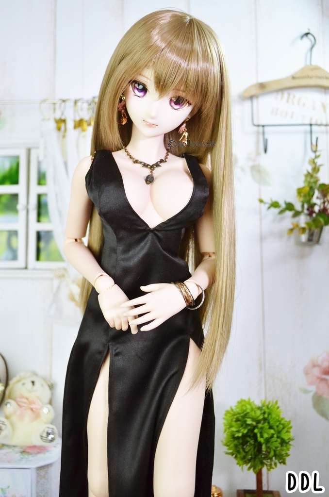 Vネックスリットワンピースの型紙 V-Neck Slit Dress pattern