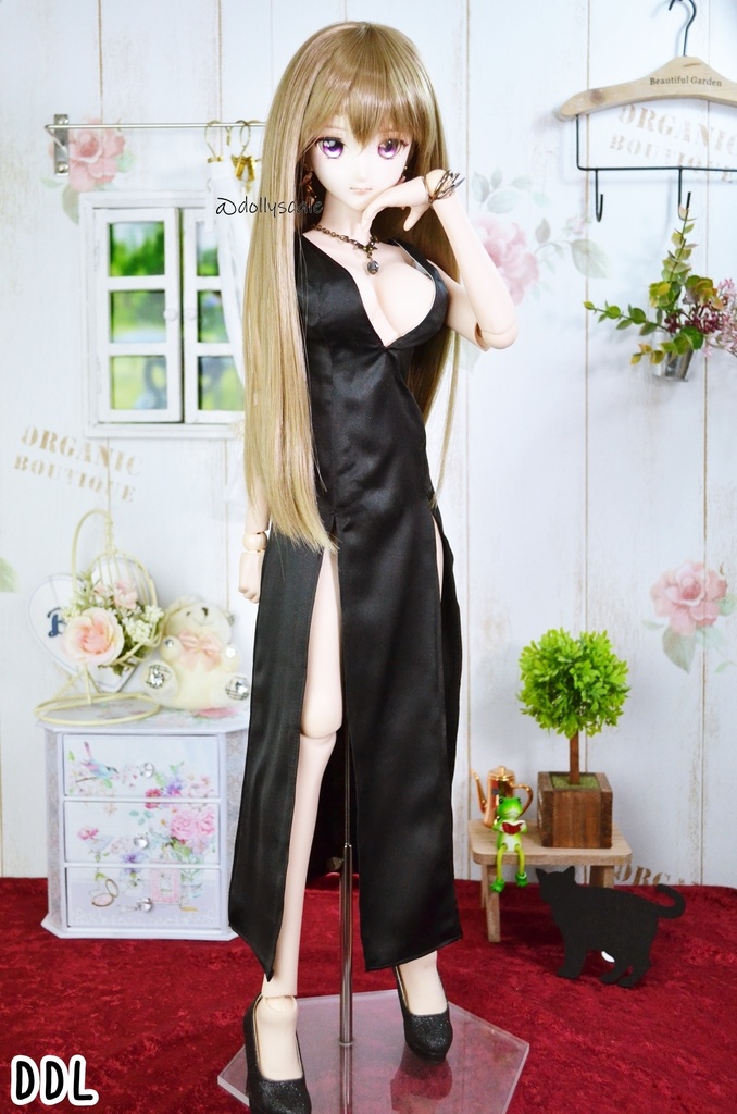 Vネックスリットワンピースの型紙 V-Neck Slit Dress pattern