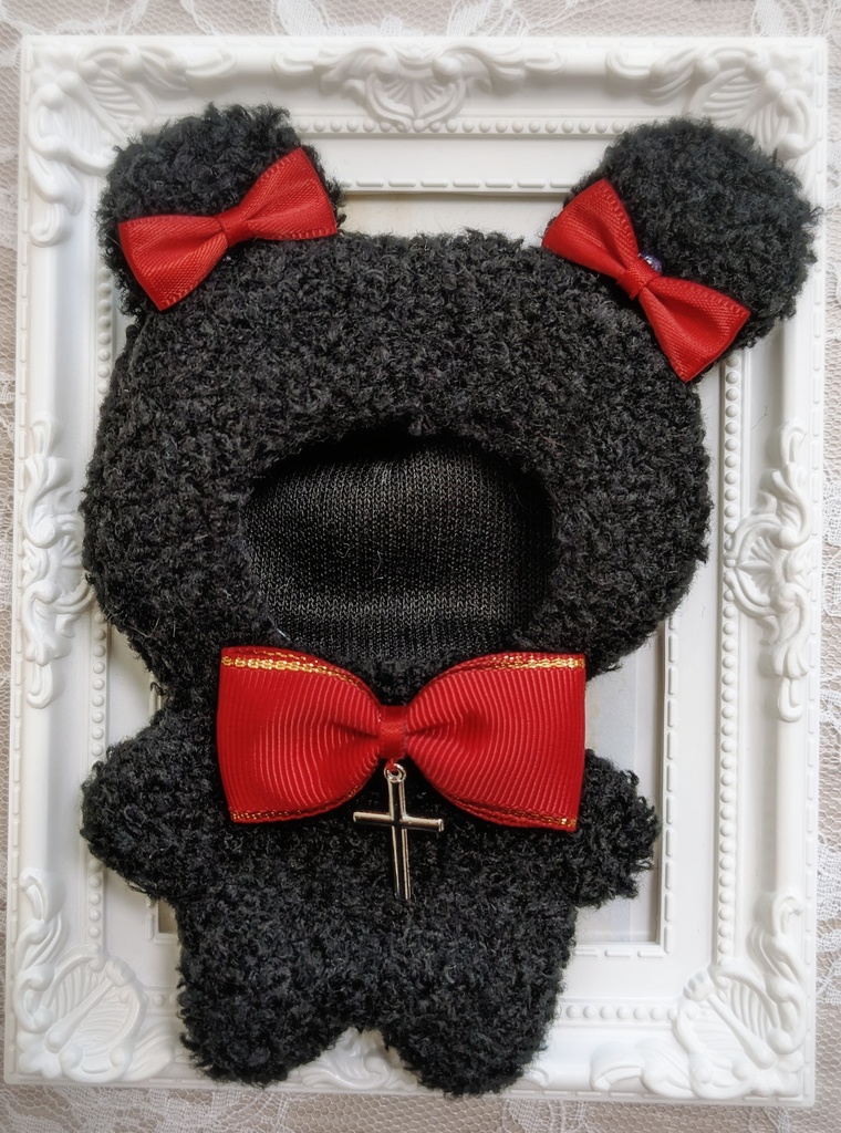 ぬい着ぐるみ♡黒くま♡赤×ゴールドりぼん♡10~12cm用