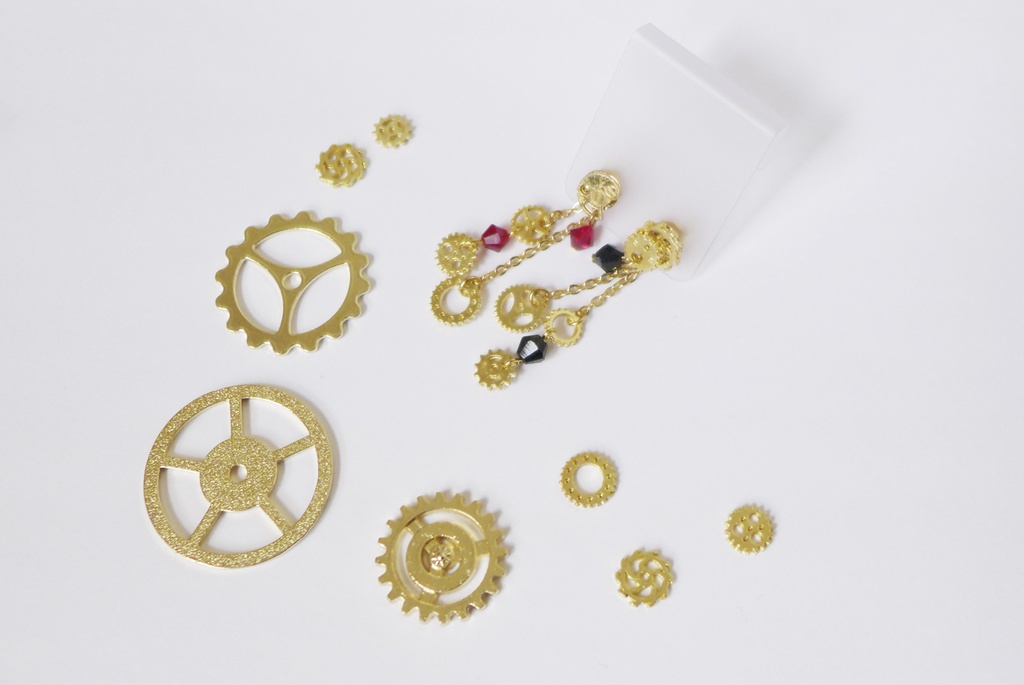 Valkyrieイメージピアス