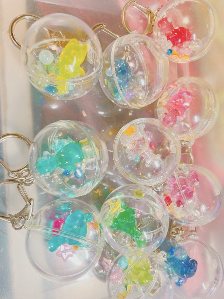 キャンディーネッシーキーホルダー