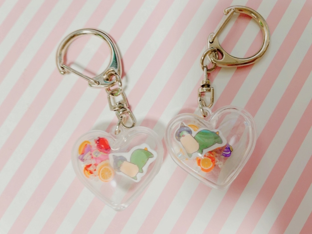 ネッシーシャカシャカキーホルダー