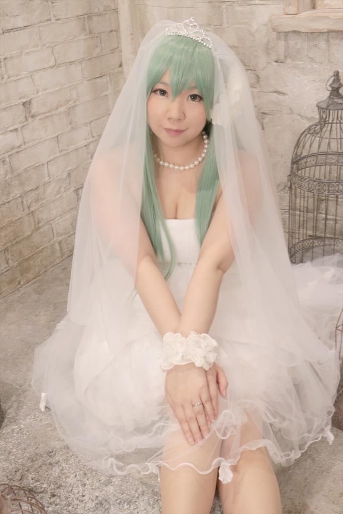 鈴谷は提督に褒められたい