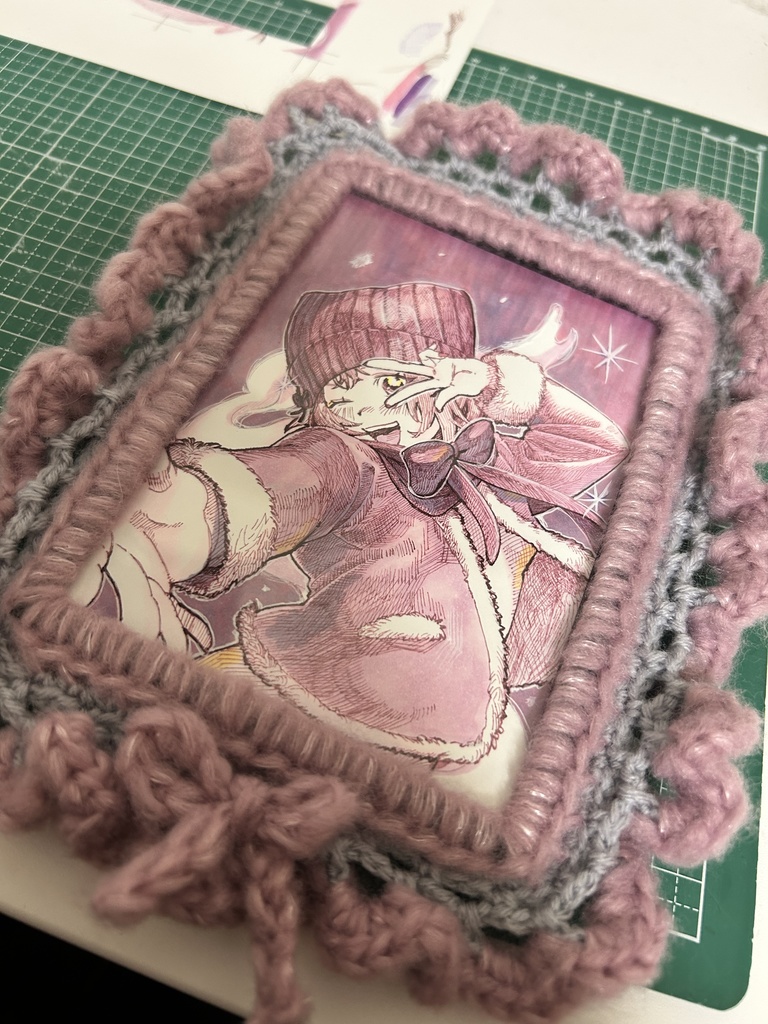 【イラスト原画】ピース!【手編み額縁】