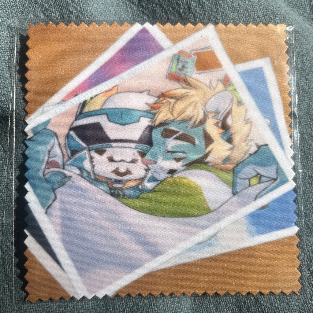 メガネ拭き　幼少お昼寝アレックスくん