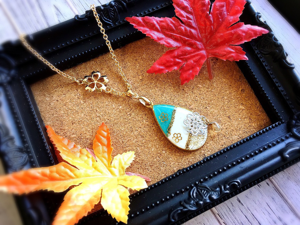 【再販】鶴丸モチーフネックレス