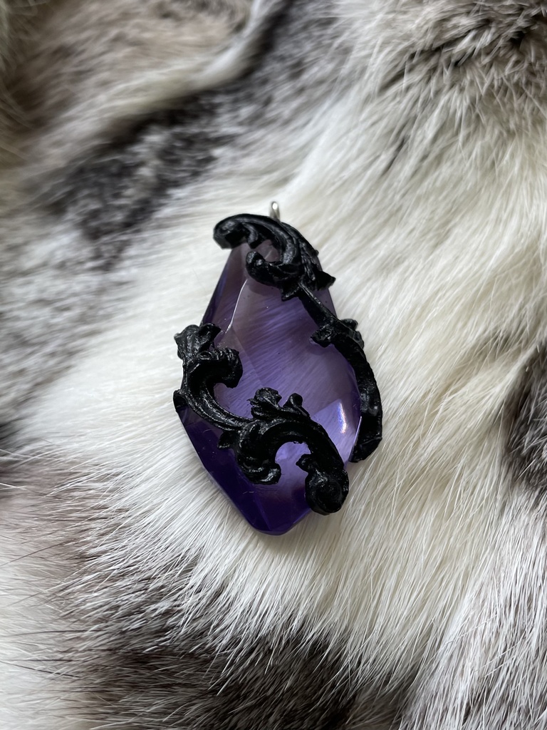 ハーデスイメージ:ペンダント