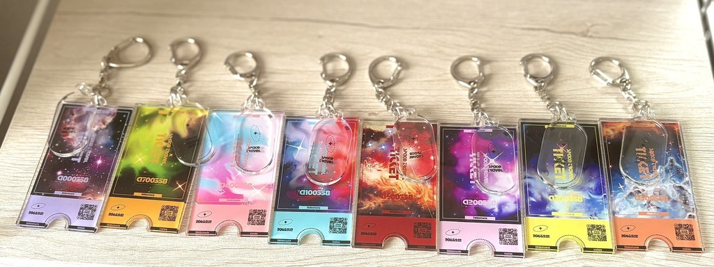 【全8種】宇宙行き🚀チケット🎫風のアクキー