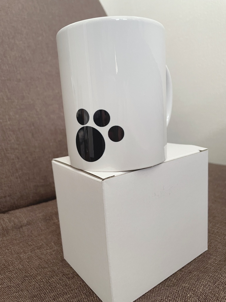 カンナ肉球マグカップ