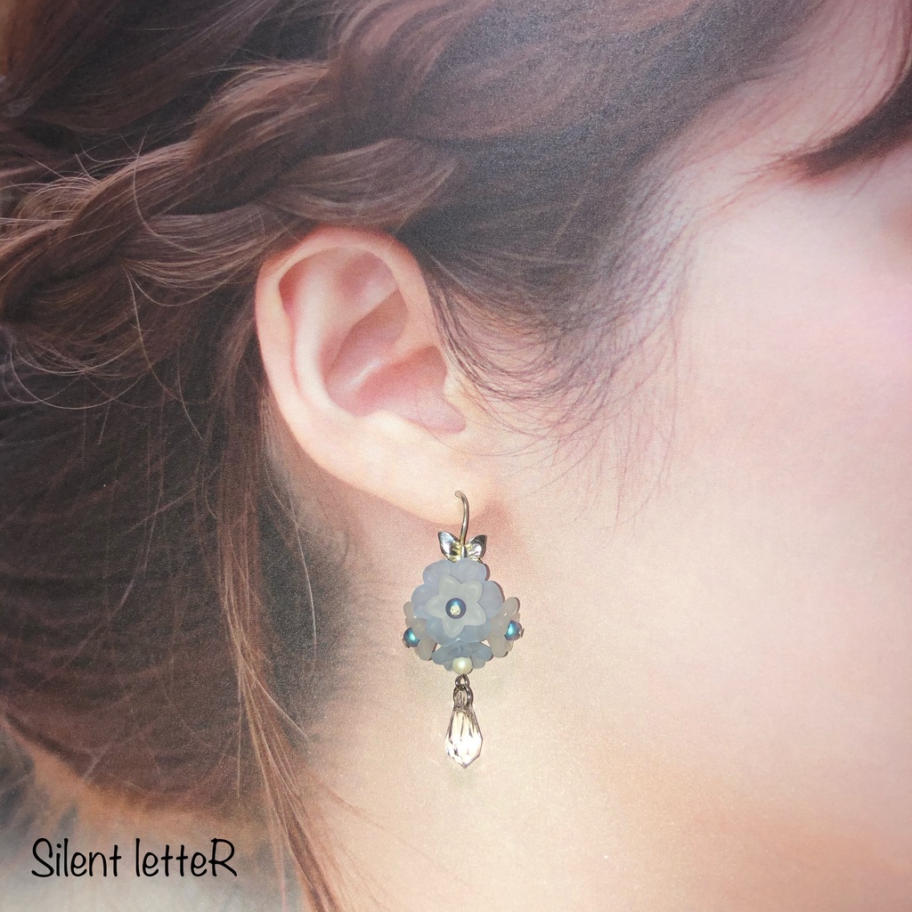 デルフィニウム -Blue- ピアス