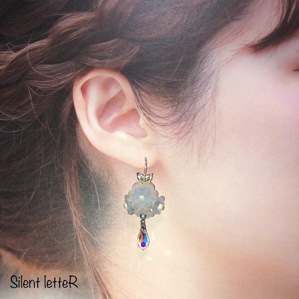 デルフィニウム -White- ピアス