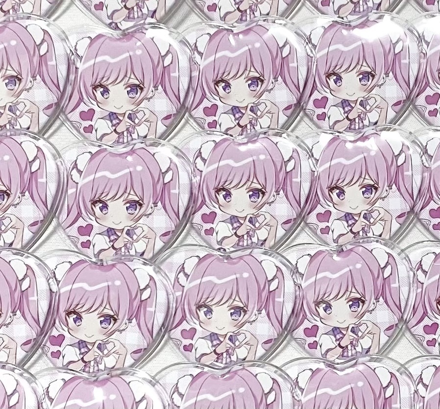 【2月いっぱいで販売終了】缶バッジ(ハート型)通常ver. (残り11個)
