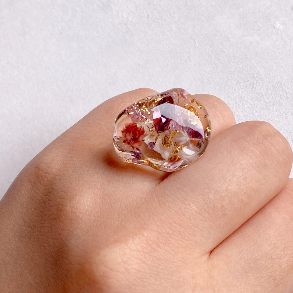 スワロフスキーとお花のイメージアクセサリーリング