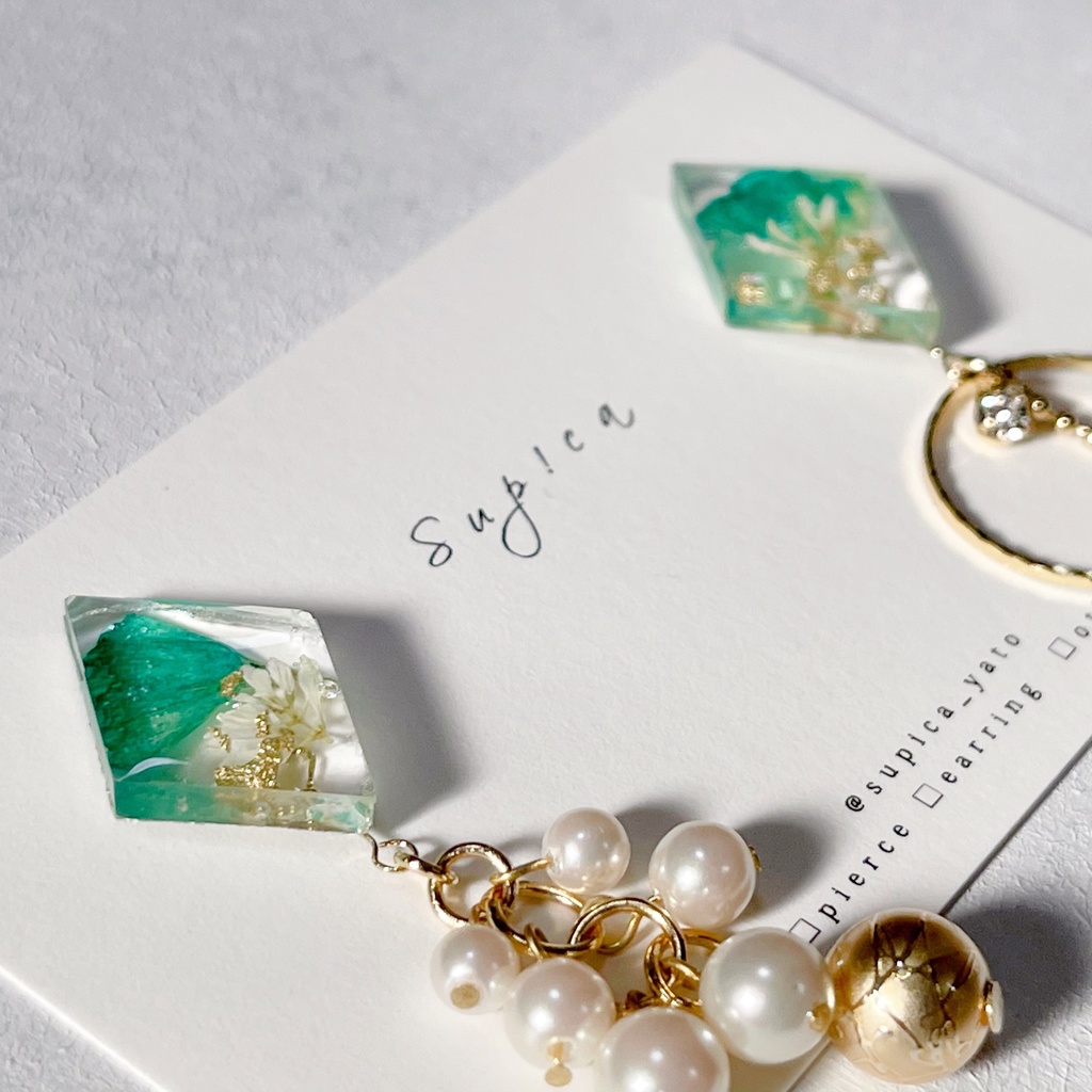 赤井秀一 ダイヤ型イメージアクセサリー