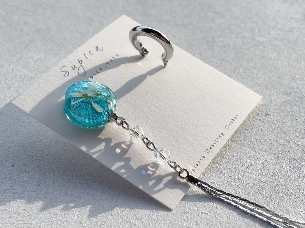 松野千冬 イメージピアス