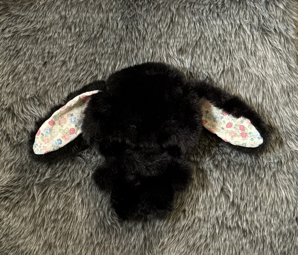 ぬい用着ぐるみ たれみみうさぎ