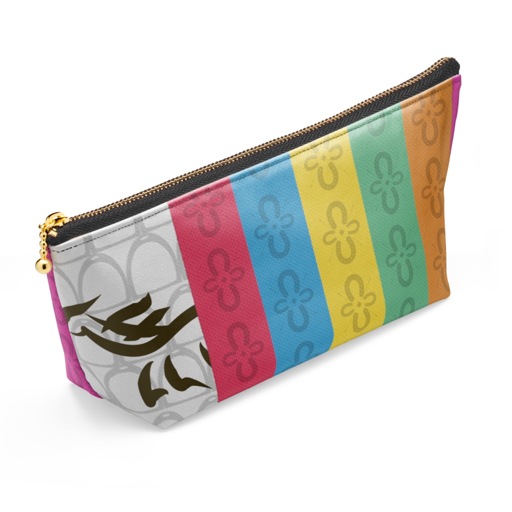 枠色襲ね・鐙鱗に馬蹄菱 ポーチ