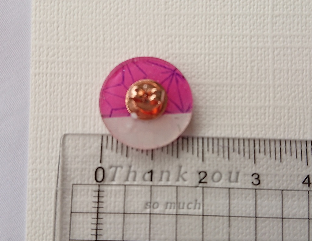 鬼滅の刃竈門禰豆子イメージピアス