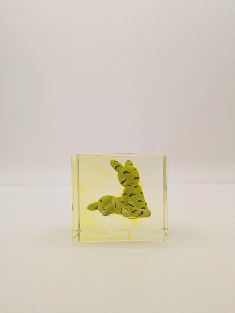 離人症（モスグリーン×グリーン）