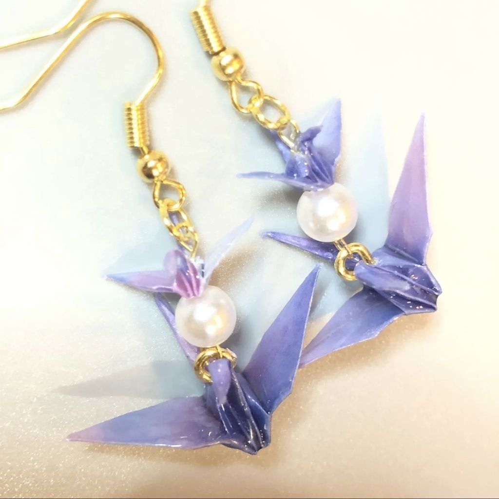 『鶴の戯れ』 折り紙 折り鶴 ピアス イヤリング | パープル