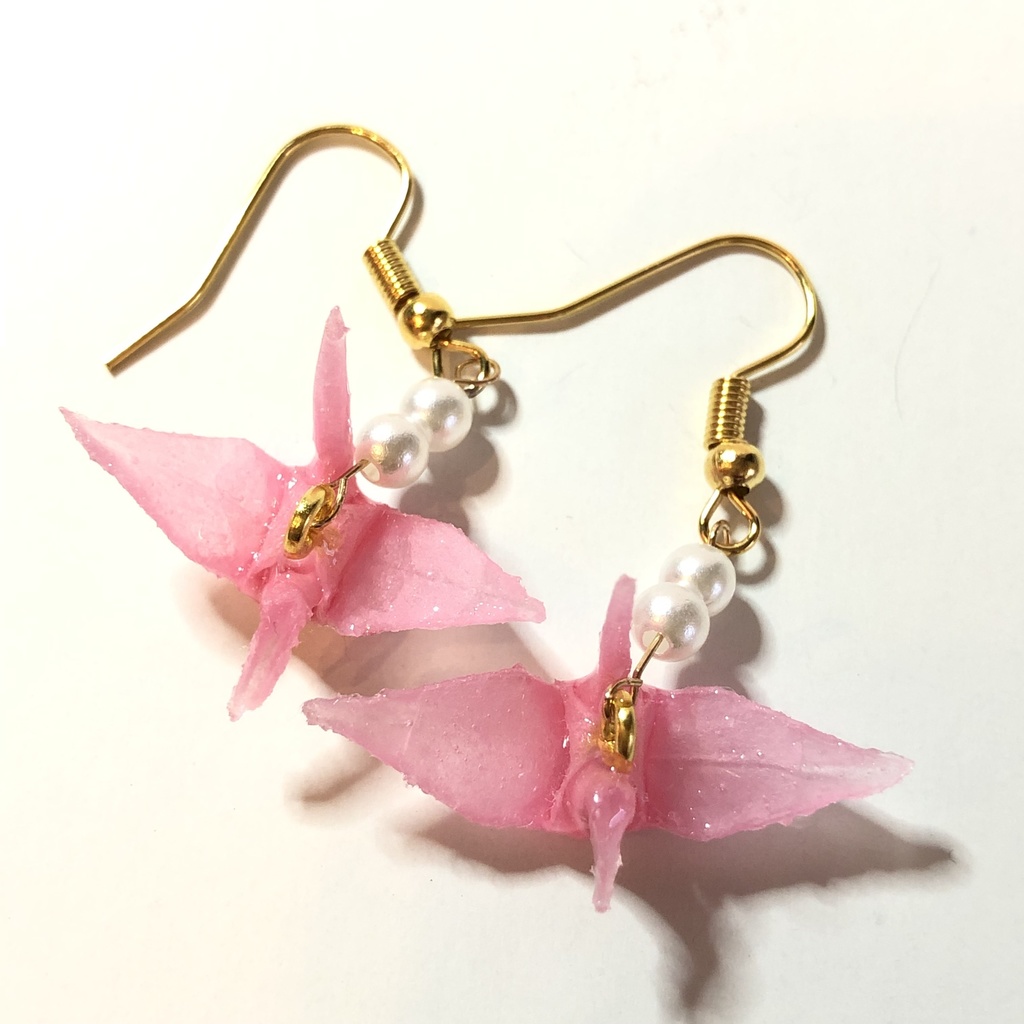 【一点もの】 『鶴の故郷』 美濃和紙 折り鶴 ピアス イヤリング | ピンク