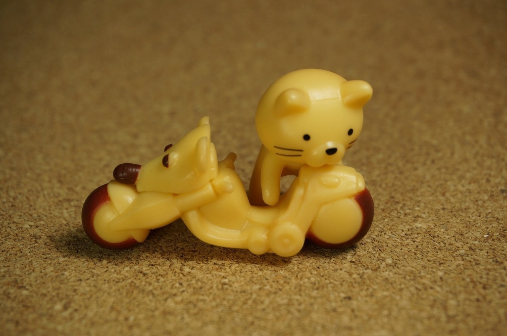 バイク猫(ベージュ)