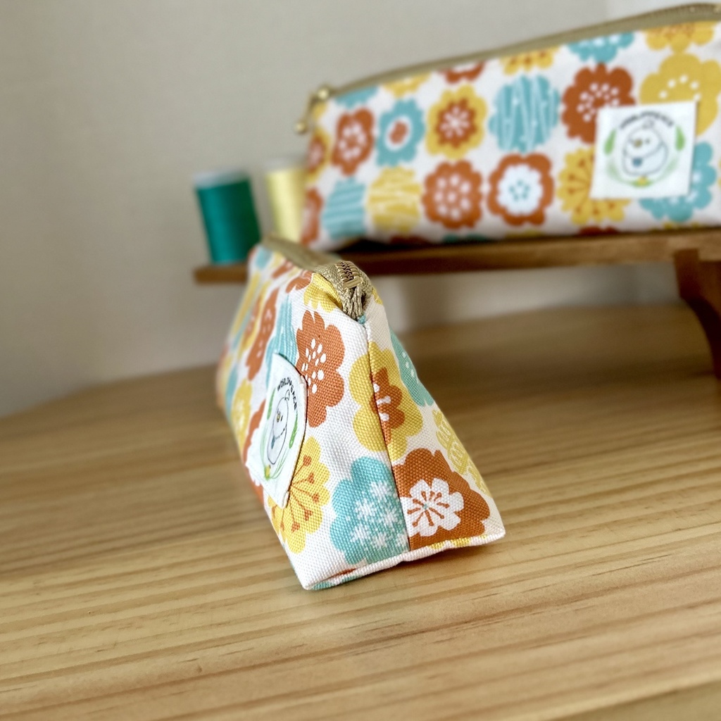 【ハンドメイド】三角ペンケース