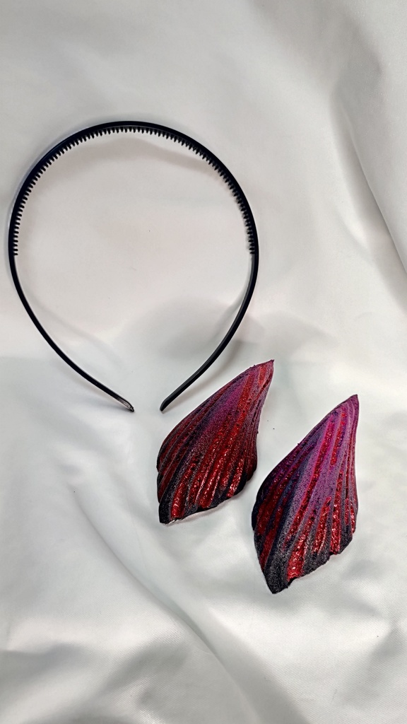 角カチューシャ