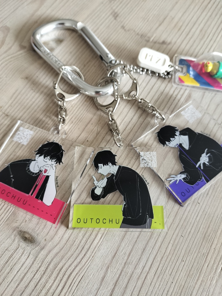 オウトチュウキーキーホルダー