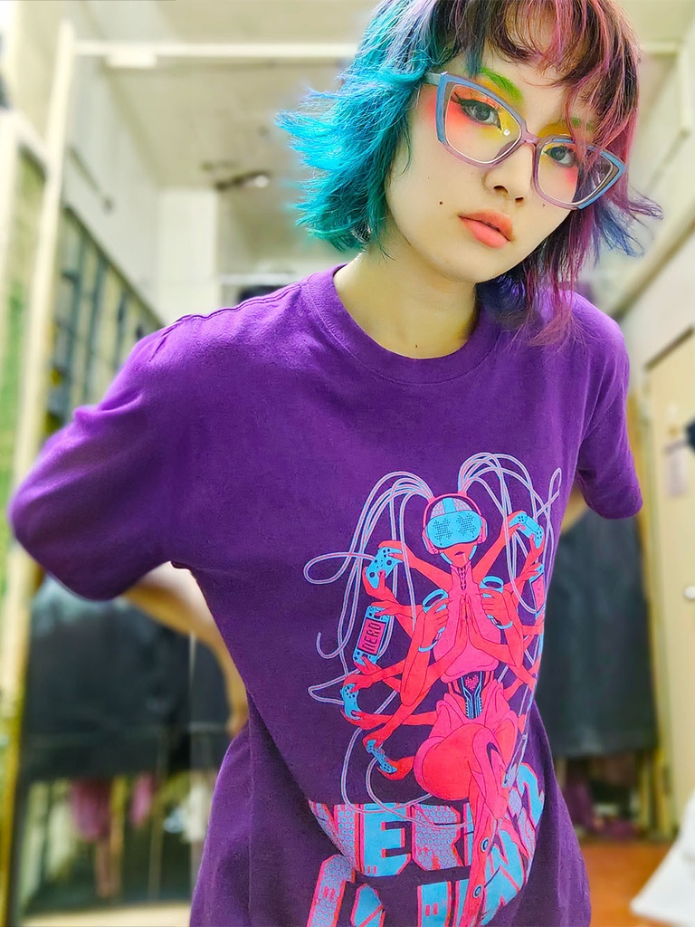 ゲーマーな観音様|Tシャツ-紫