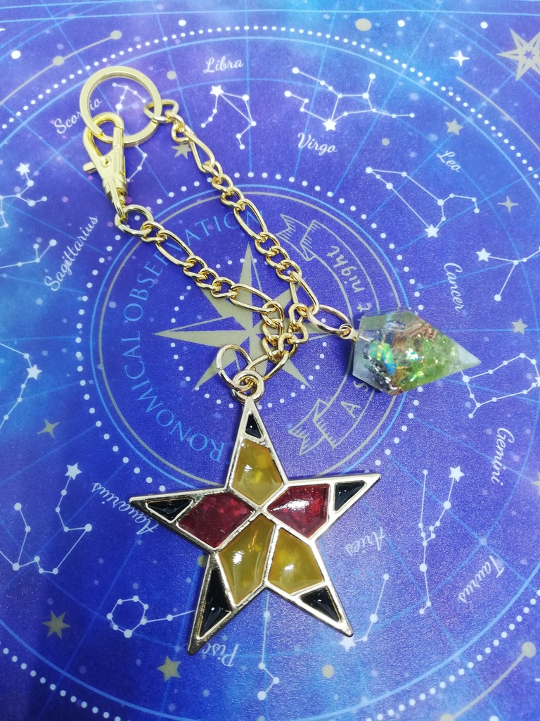 お星様に導かれ(オルゴナイトキーホルダー)
