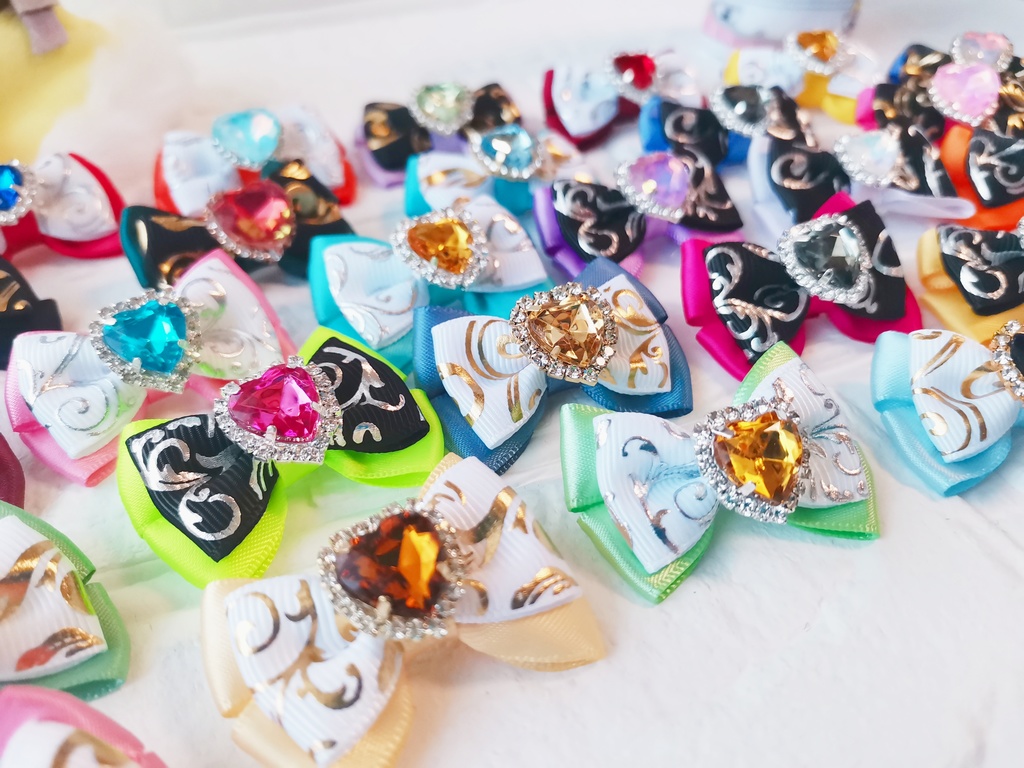 ୨୧ぬい服用ピン付リボン୨୧