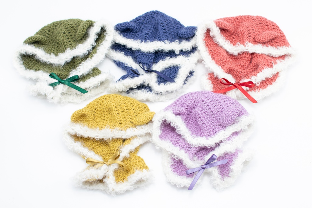 ニットケープ&サロペットセット