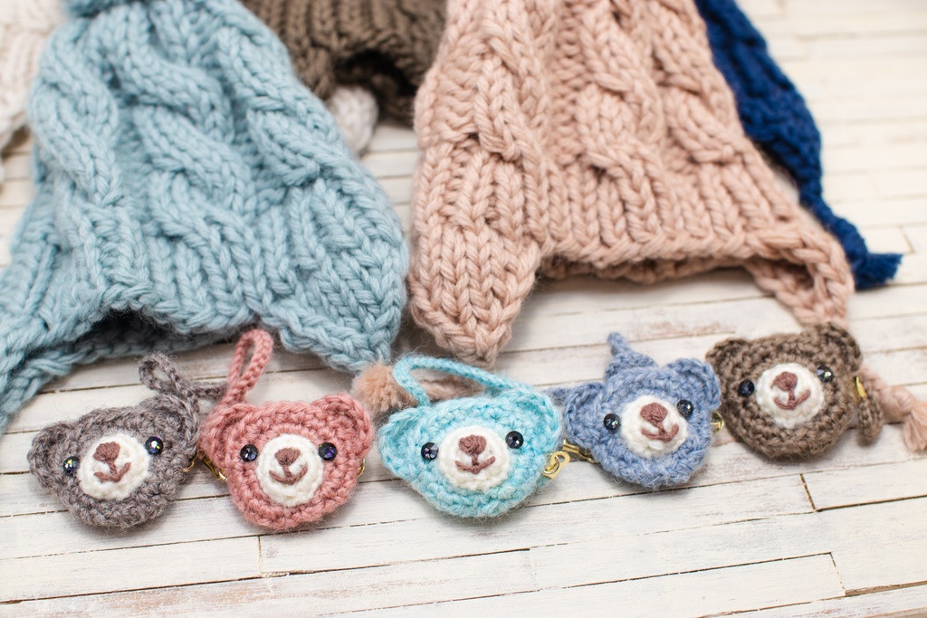 耳当て付きニット帽&くまちゃんポシェット