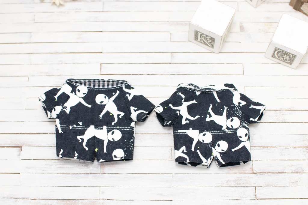 【16cmぬい】エイリアン柄つなぎセット