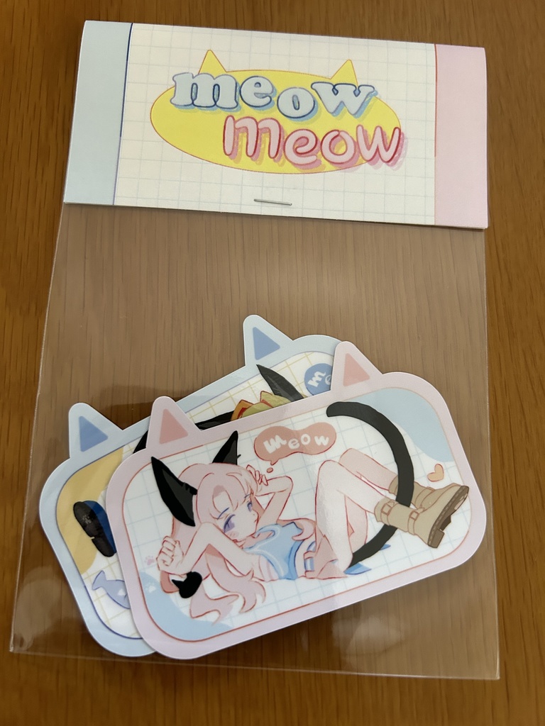 ステッカー　創作キャラクター2種1セット