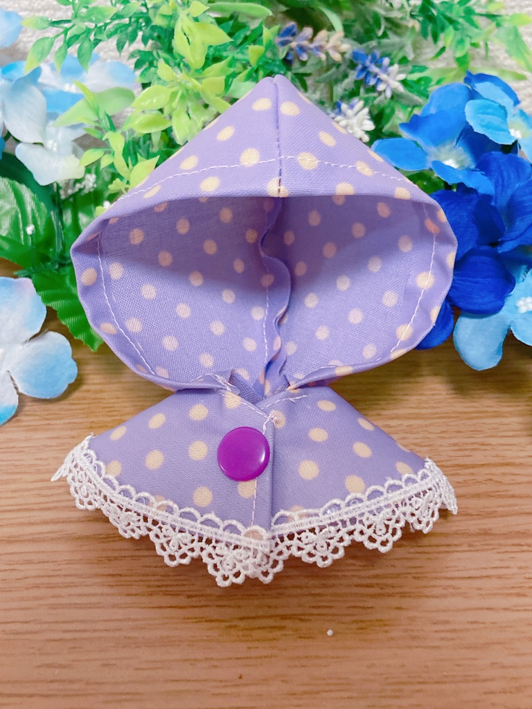 水玉レインコート