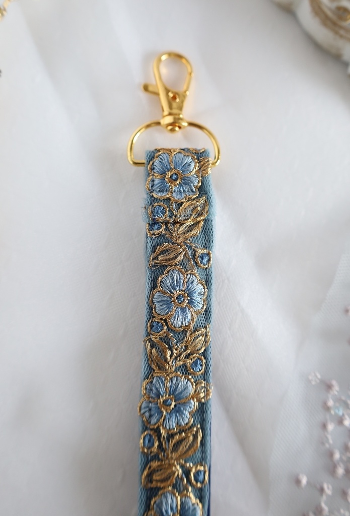 ディミトリ イメージ FE風花雪月 ハンドストラップ チャーム