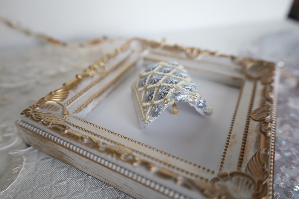 アクア FEif イメージ ポニーフック インド刺繍リボン