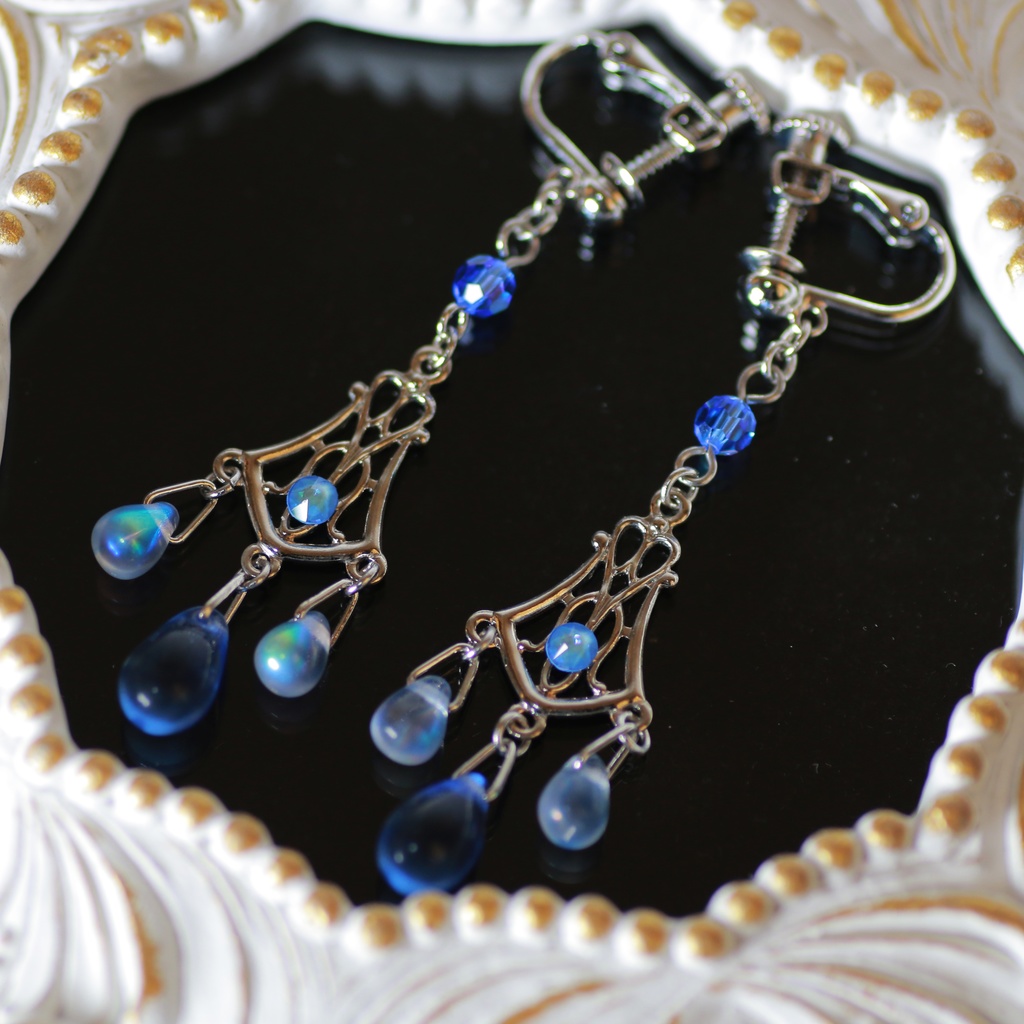 フォカロルスの断罪イヤリング