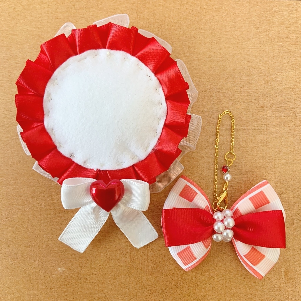 缶バッジロゼット バッグチャーム セット レッドチェック ハート