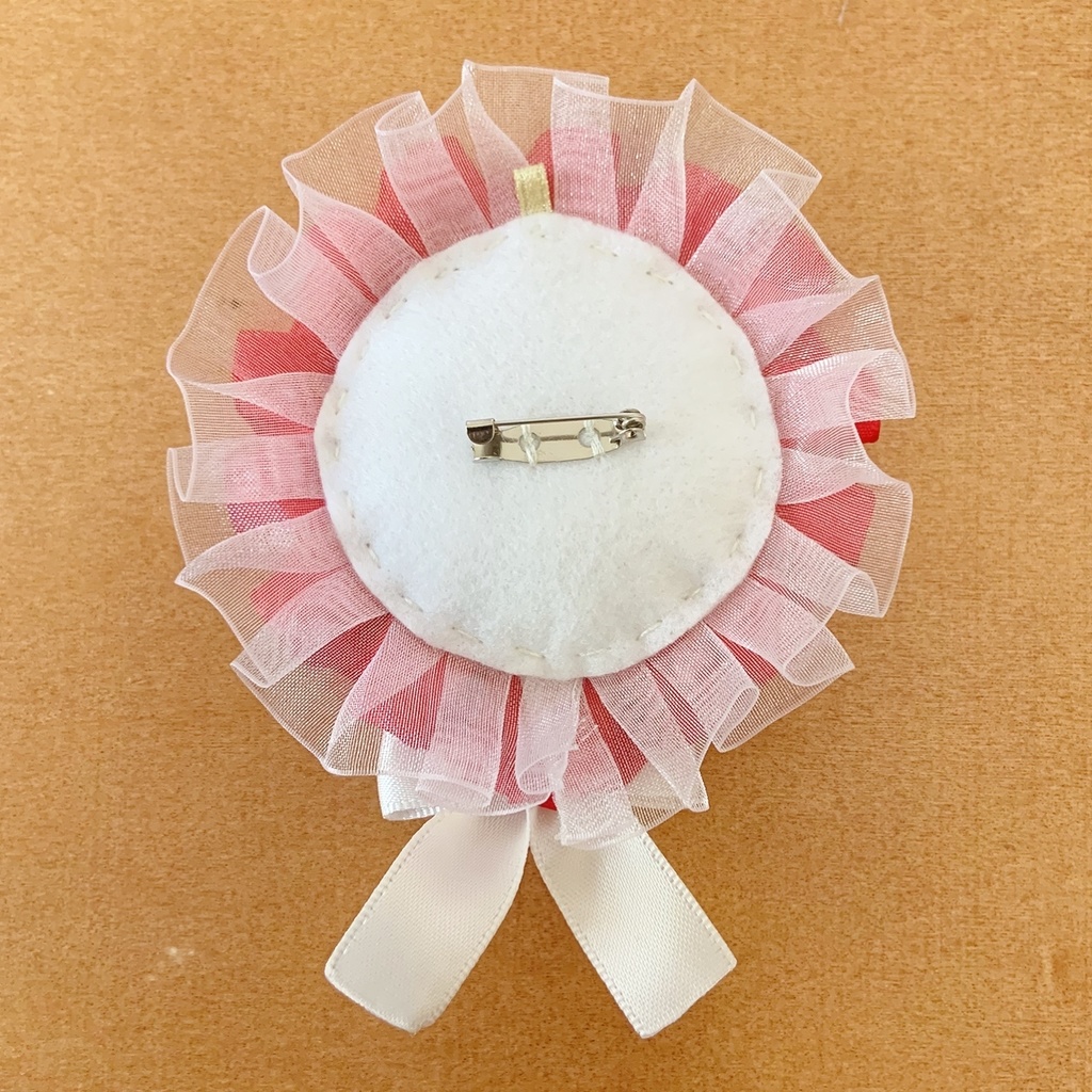 缶バッジロゼット バッグチャーム セット レッドチェック ハート