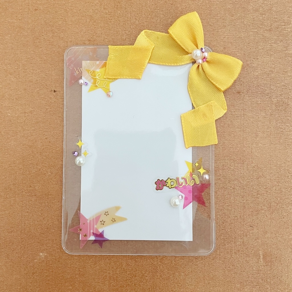 缶バッジロゼット カードケース ピンク イエロー スター